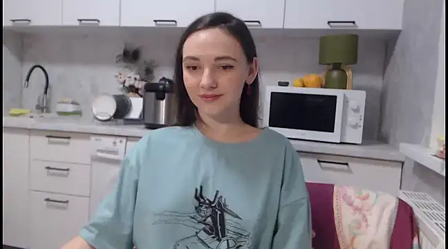 Snapshot of StacyMind chatting on December 2024 10:38:02 PM StacyMind online show from December 2024 10:38:02 PM