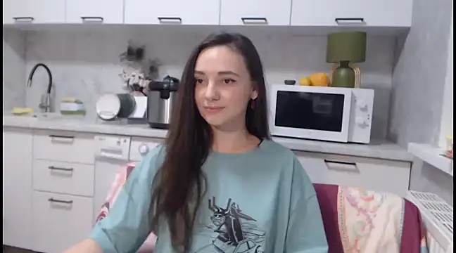Snapshot of StacyMind chatting on December 2024 01:43:01 AM StacyMind online show from December 2024 01:43:01 AM