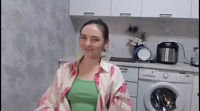 Snapshot of StacyMind chatting on December 2024 08:36:02 PM StacyMind online show from December 2024 08:36:02 PM