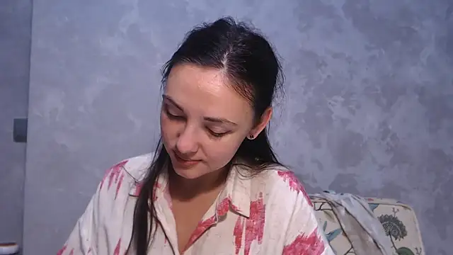 Snapshot of StacyMind chatting on September 2025 08:19:01 PM StacyMind online show from September 2025 08:19:01 PM