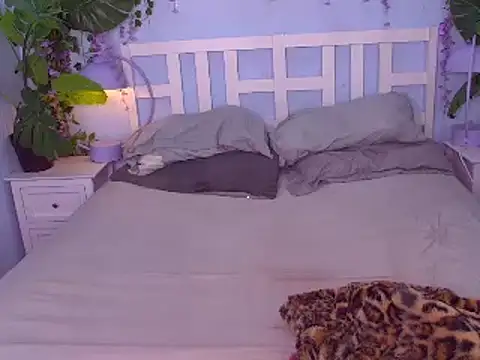 FerrariRedxBabestation online show from March 2025 06:55:01 PM