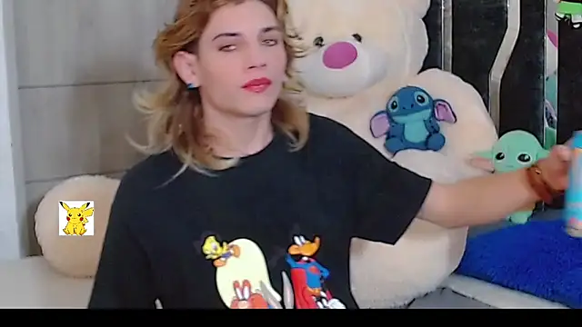 Snapshot of honey_skin chatting on December 2024 08:56:02 AM honey skin online show from December 2024 08:56:02 AM