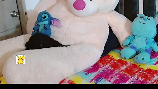 Snapshot of honey_skin chatting on January 2025 12:50:01 AM honey skin online show from January 2025 12:50:01 AM