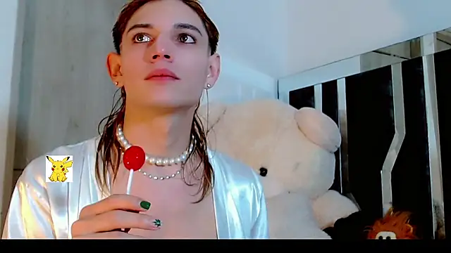 Snapshot of honey_skin chatting on February 2025 09:18:02 PM honey skin online show from February 2025 09:18:02 PM