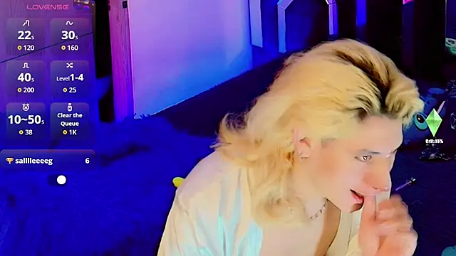 Snapshot of honey_skin chatting on October 2025 05:31:01 PM honey skin online show from October 2025 05:31:01 PM