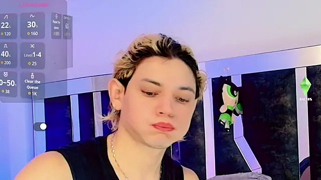 Snapshot of honey_skin chatting on October 2025 02:58:02 PM honey skin online show from October 2025 02:58:02 PM