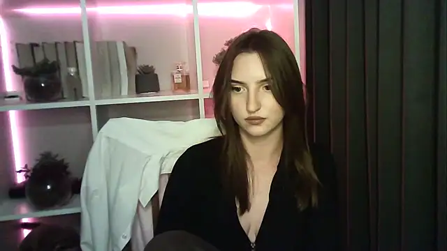 X Alisa online show from September 2025 05:58:02 PM