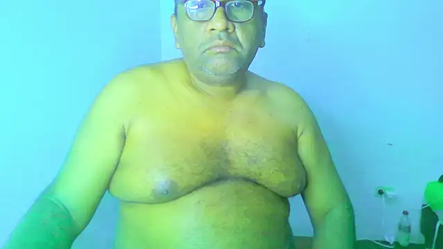 Beargryzzly online show from November 2025 02:38:01 PM