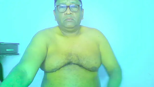 Beargryzzly online show from November 2025 08:31:01 PM