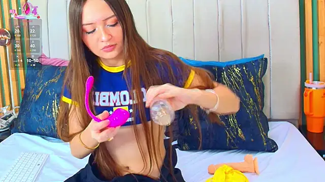 katlyn martins online show from March 2025 07:10:02 PM