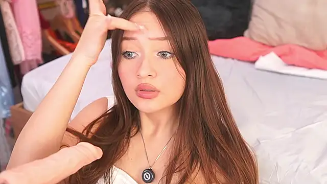 katlyn martins online show from September 2025 06:35:01 PM