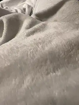 Snapshot of henes188 chatting on January 2025 08:43:02 AM henes188 online show from January 2025 08:43:02 AM