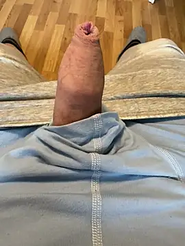 Snapshot of henes188 chatting on February 2025 01:43:02 PM henes188 online show from February 2025 01:43:02 PM