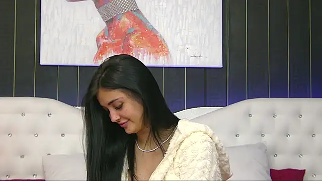 Snapshot of SophiaVilner chatting on November 2025 05:04:02 PM SophiaVilner online show from November 2025 05:04:02 PM