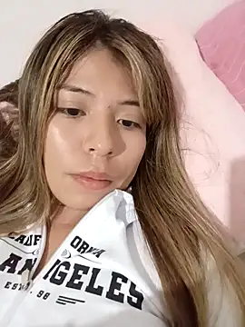 AnnWeltt online show from December 2024 01:18:02 AM