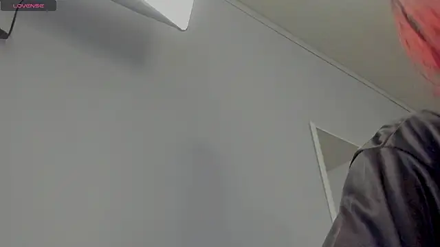 ScarletGV online show from March 2025 05:24:02 AM