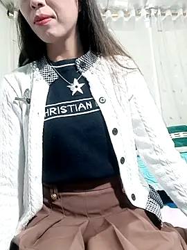 Snapshot of Sweet_Toy20 chatting on November 2025 10:32:01 PM Sweet Toy20 online show from November 2025 10:32:01 PM