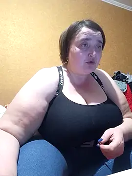 Snapshot of Liluboobs chatting on March 2025 05:13:01 PM Liluboobs online show from March 2025 05:13:01 PM