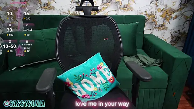 Snapshot of sassysonia chatting on January 2025 12:14:01 PM sassysonia online show from January 2025 12:14:01 PM