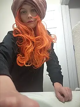 AriellaTaylor online show from December 2024 04:28:02 PM