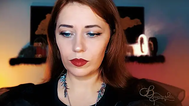 Snapshot of MissBeverlyMills chatting on November 2025 03:12:01 AM MissBeverlyMills online show from November 2025 03:12:01 AM