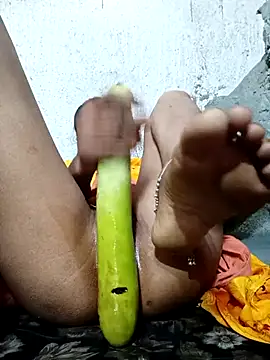 Anushka Ji online show from November 2025 04:12:01 AM