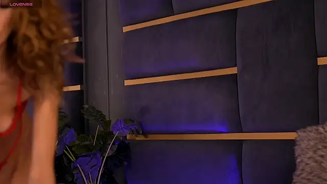 CynthiaWest online show from January 2025 04:15:01 AM