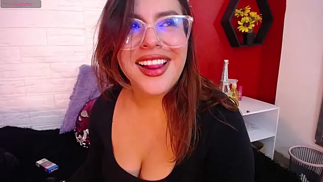 Snapshot of _poison_sweet chatting on October 2025 07:00:01 PM poison sweet online show from October 2025 07:00:01 PM