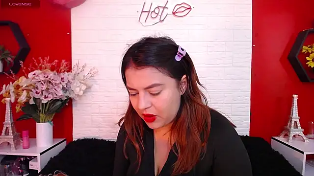 Snapshot of _poison_sweet chatting on October 2025 04:19:01 PM poison sweet online show from October 2025 04:19:01 PM