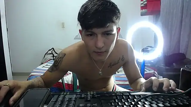 Snapshot of Pharaon_71 chatting on February 2026 04:20:02 AM Pharaon 71 online show from February 2026 04:20:02 AM