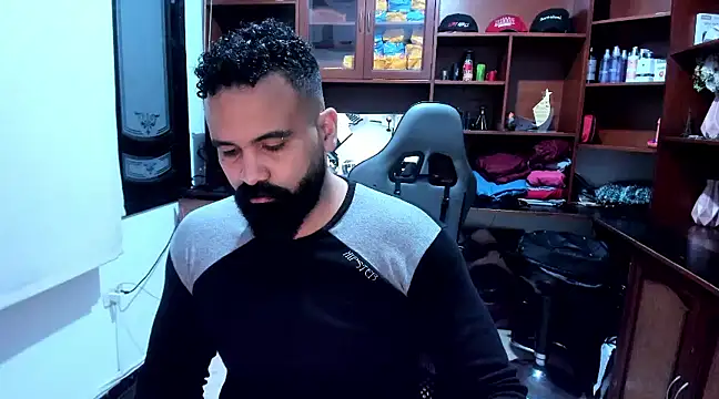 Drako Argentii online show from December 2024 11:17:01 PM