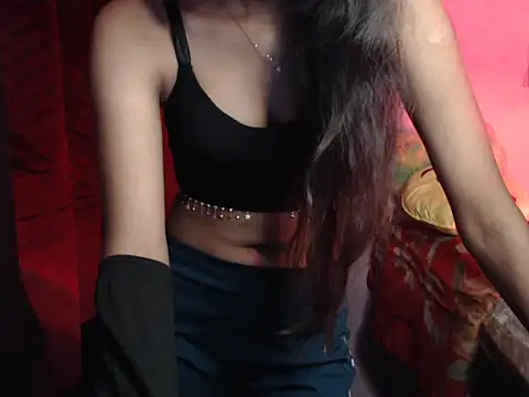 Angel kiyara online show from November 2025 06:29:01 PM