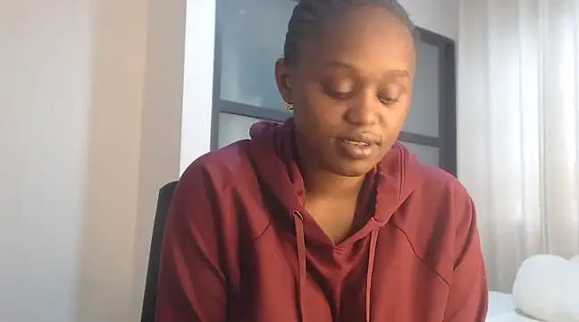 Snapshot of Lafaye19 chatting on December 2024 04:23:02 AM Lafaye19 online show from December 2024 04:23:02 AM