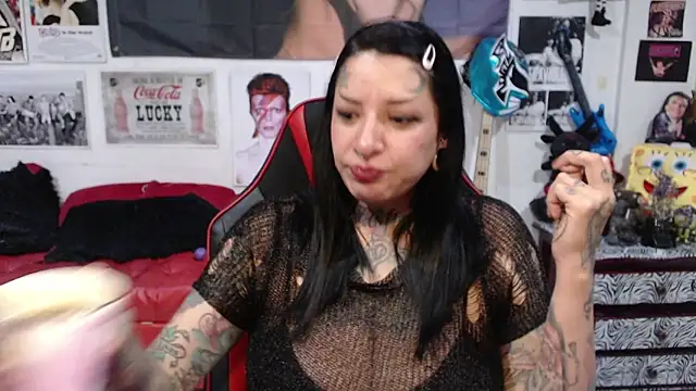 Snapshot of Rollyderolandia666 chatting on January 2025 11:03:02 PM Rollyderolandia666 online show from January 2025 11:03:02 PM