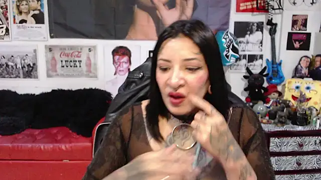 Snapshot of Rollyderolandia666 chatting on February 2025 10:26:01 PM Rollyderolandia666 online show from February 2025 10:26:01 PM