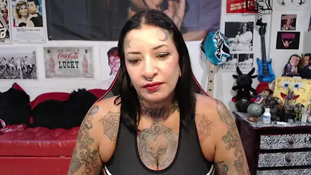 Snapshot of Rollyderolandia666 chatting on March 2025 09:54:02 PM Rollyderolandia666 online show from March 2025 09:54:02 PM