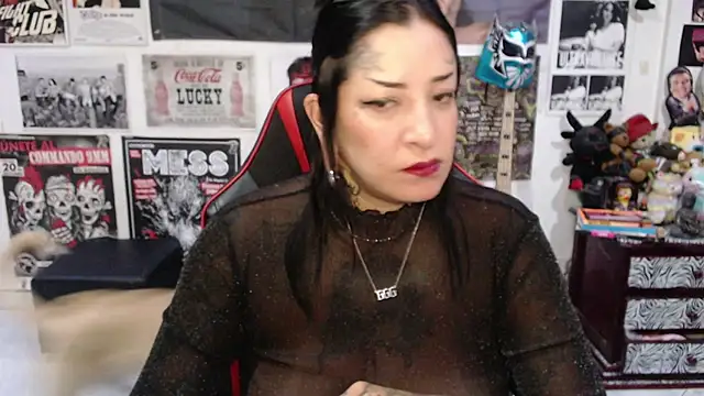 Snapshot of Rollyderolandia666 chatting on October 2025 10:19:01 PM Rollyderolandia666 online show from October 2025 10:19:01 PM