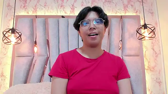 Emmapark  online show from March 2025 12:42:02 AM