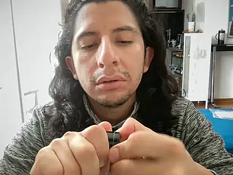 littlelatinhunter online show from June 2026 01:57:02 PM