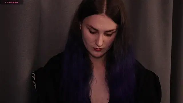 Erotic Synth Goddess online show from October 2025 04:31:02 PM