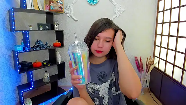 Lina Brownie online show from December 2024 01:58:02 AM