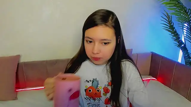 Lina Brownie online show from January 2025 03:03:02 AM