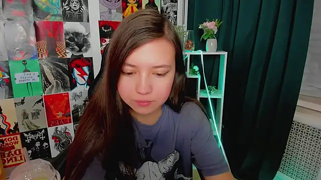 Lina Brownie online show from January 2025 02:09:02 AM