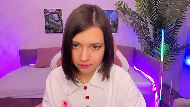 Lina Brownie online show from February 2025 01:41:02 AM