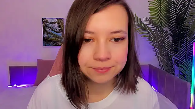 Lina Brownie online show from March 2025 02:08:01 AM