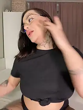 fuckdoll 18 online show from December 2024 02:50:02 PM