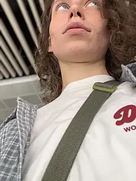 RinaMood online show from November 2025 03:18:02 AM