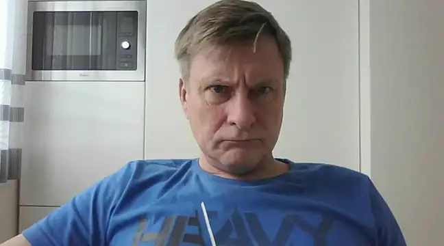 Snapshot of johnnym1 chatting on January 2025 09:41:02 AM johnnym1 online show from January 2025 09:41:02 AM