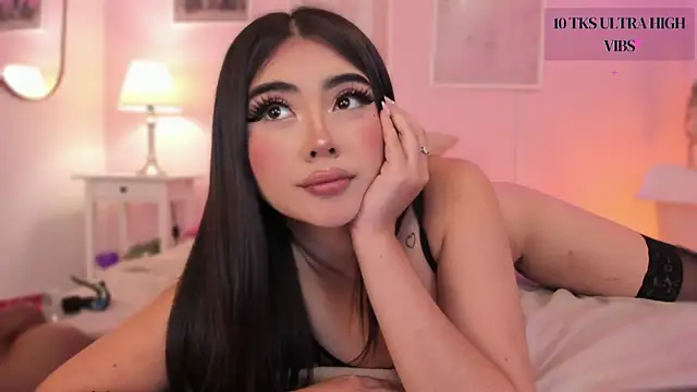 Snapshot of little-natt chatting on January 2025 03:13:02 PM little-natt online show from January 2025 03:13:02 PM