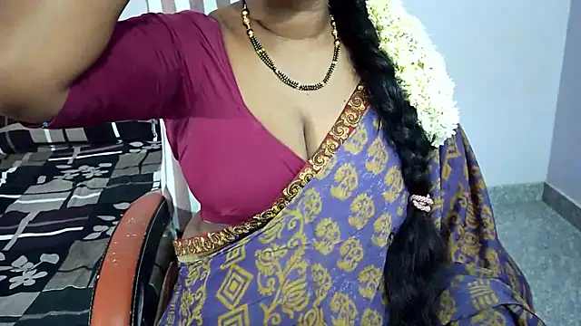 Snapshot of samyukthapuretelugu chatting on April 2026 09:10:01 AM samyukthapuretelugu online show from April 2026 09:10:01 AM